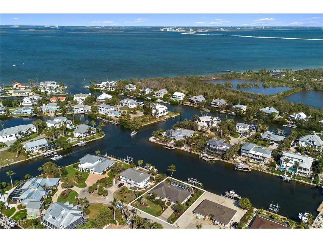 1674 Sabal Palm Drive Sanibel FL 33957 2025016028 image37