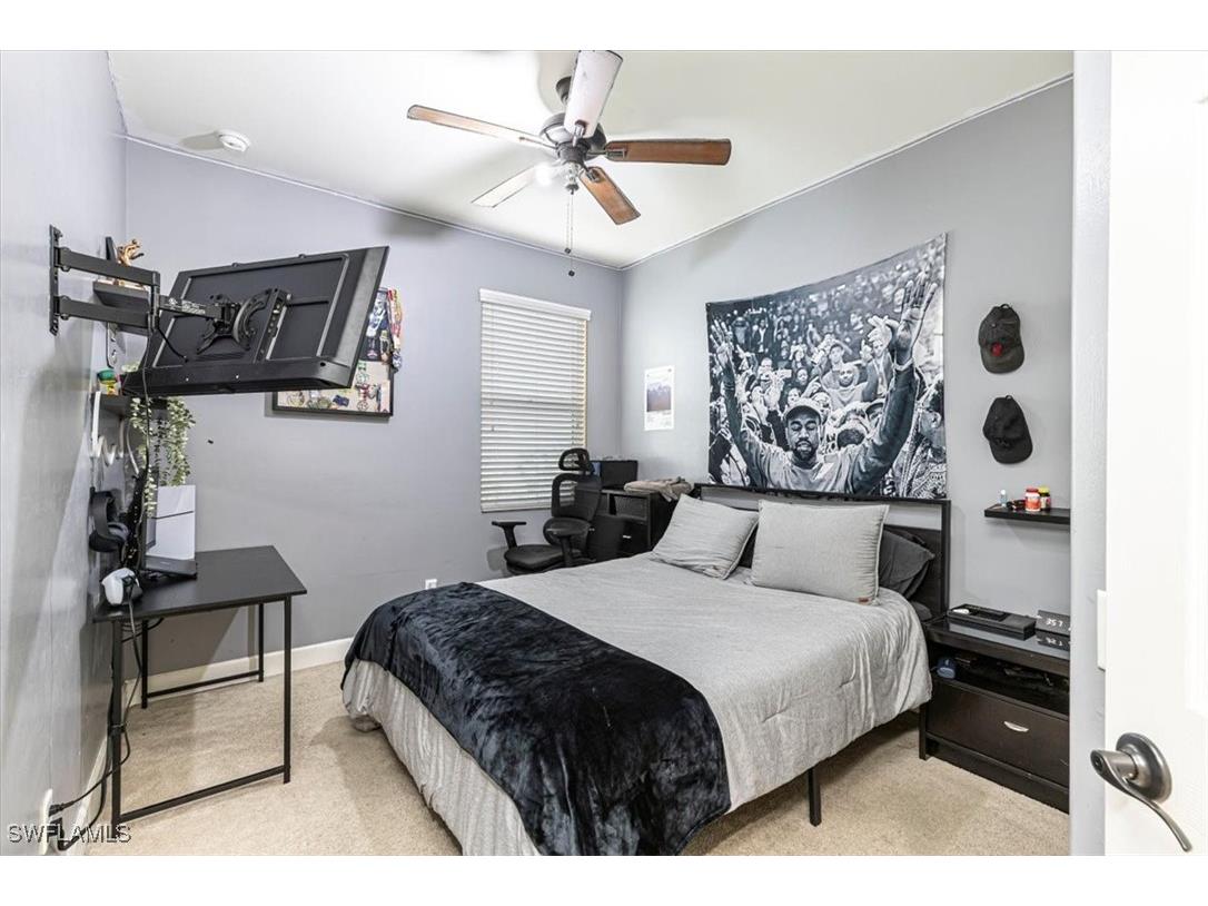 1674 Serrano Circle Naples FL 34105 226003505 image10