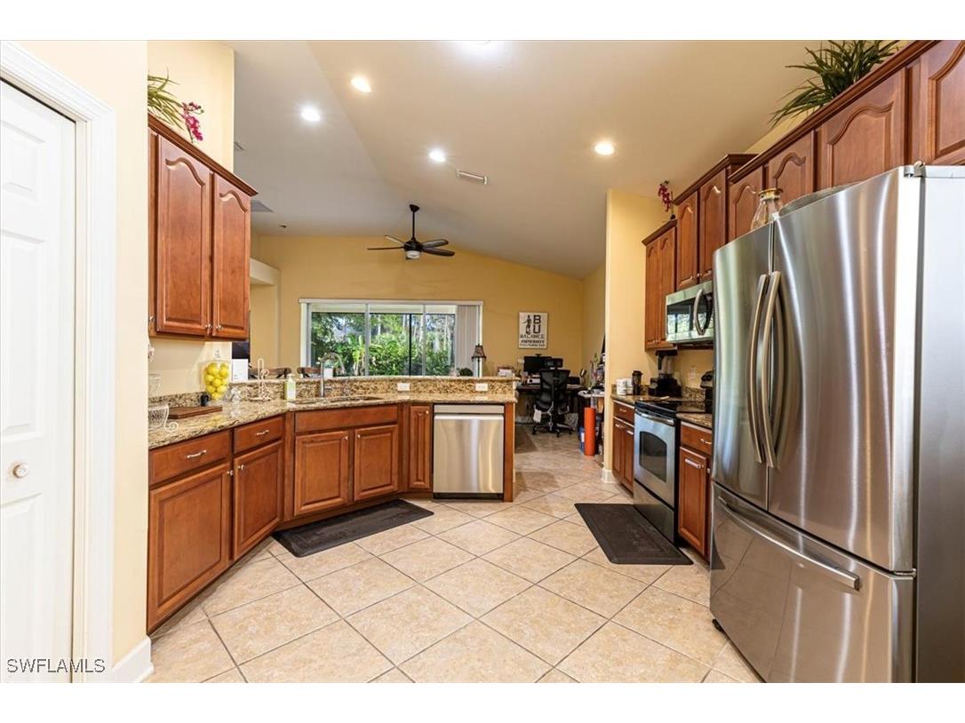 1674 Serrano Circle Naples FL 34105 226003505 image3