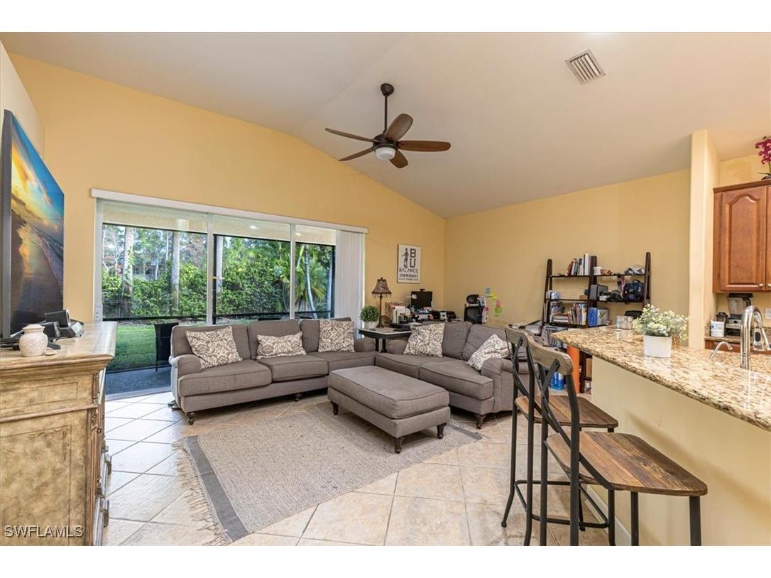 1674 Serrano Circle Naples FL 34105 226003505 image4