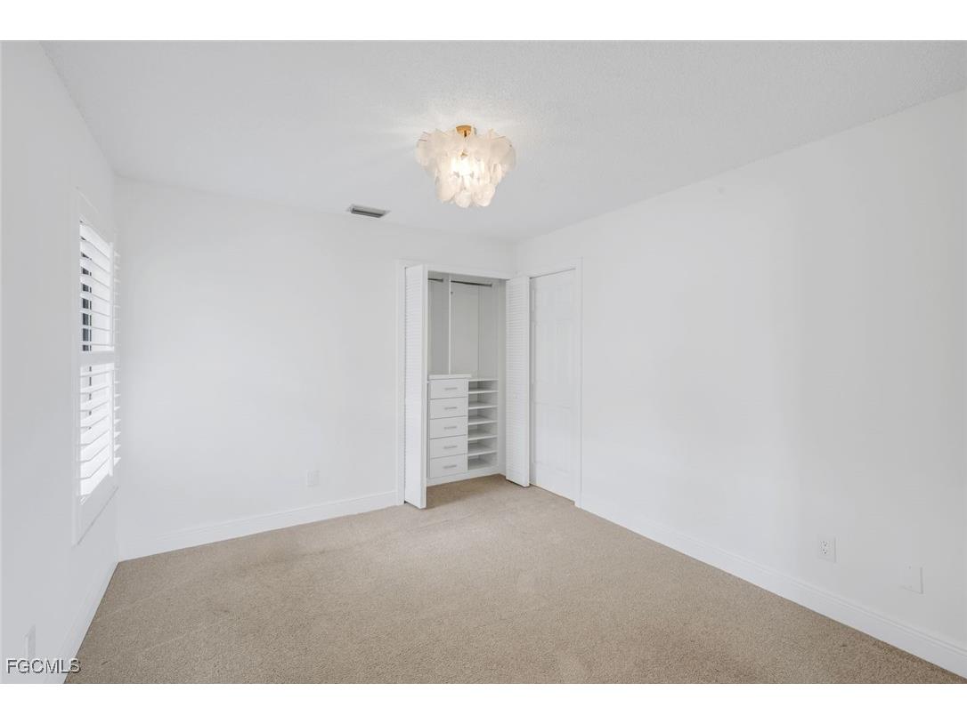 16743 Pheasant Court Fort Myers FL 33908 2025008711 image20