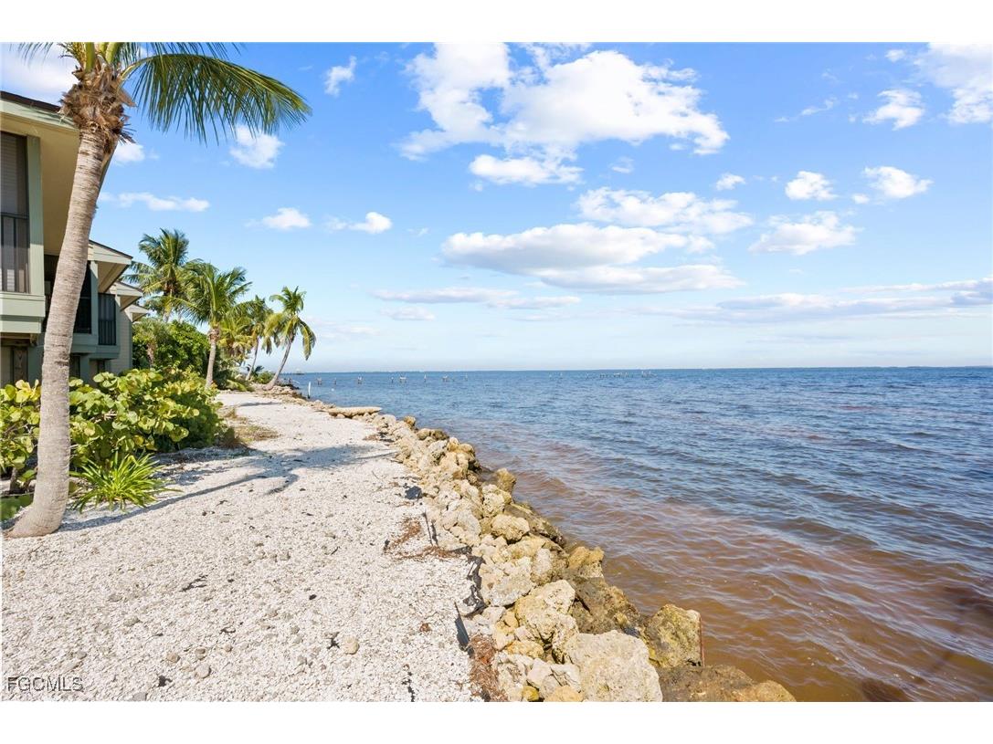 16747 Bocilla Palms Drive #15 Bokeelia FL 33922 2026001249 image45