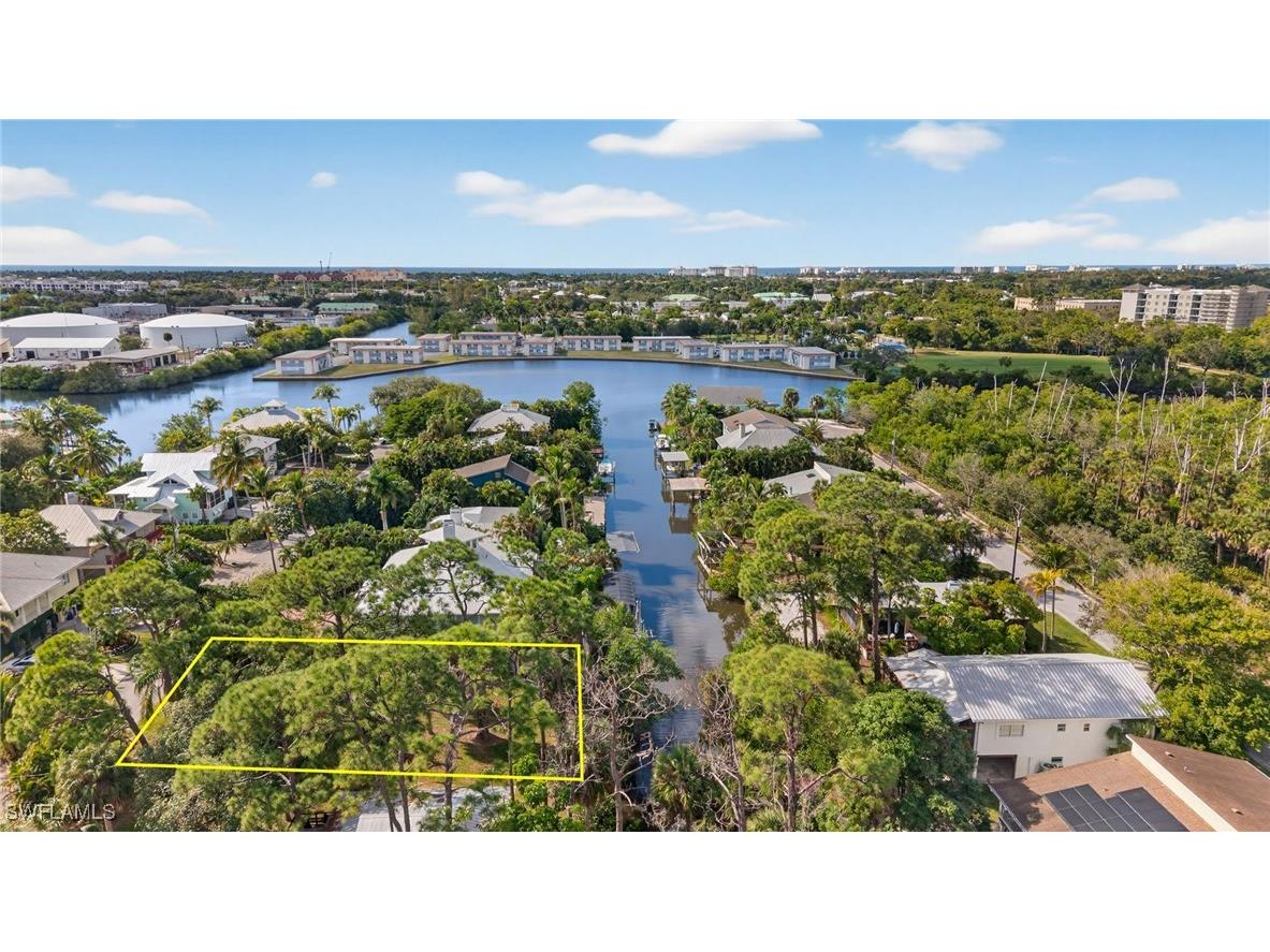 1675 Avion Place Naples FL 34104 225057607 image2