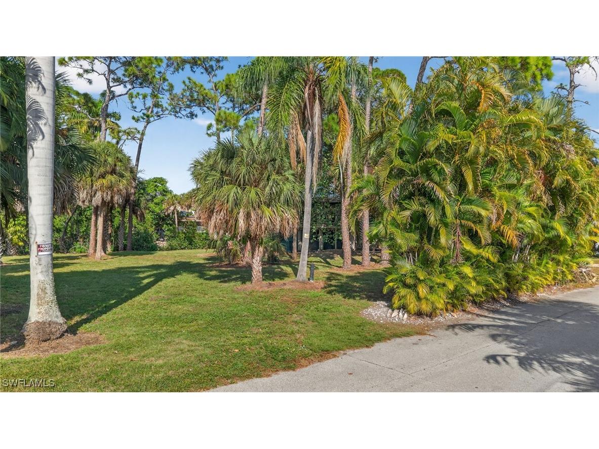 1675 Avion Place Naples FL 34104 225057607 image4