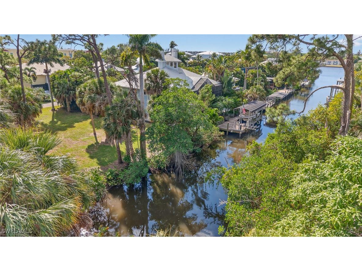 1675 Avion Place Naples FL 34104 225057607 image9