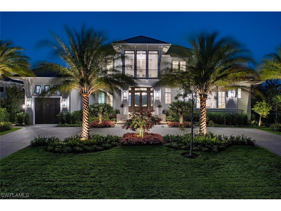1675 Gordon Drive Naples FL 34102 223030205 image1