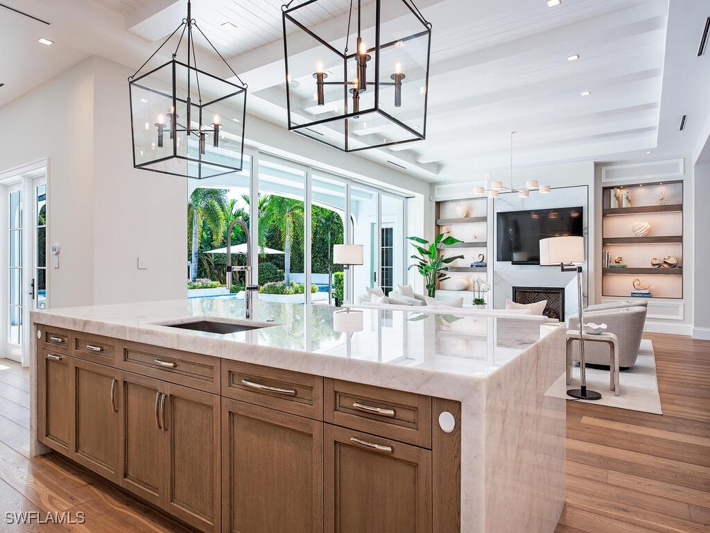 1675 Gordon Drive Naples FL 34102 225079880 image12