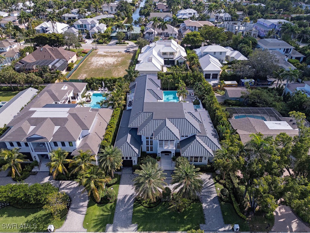 1675 Gordon Drive Naples FL 34102 225079880 image43