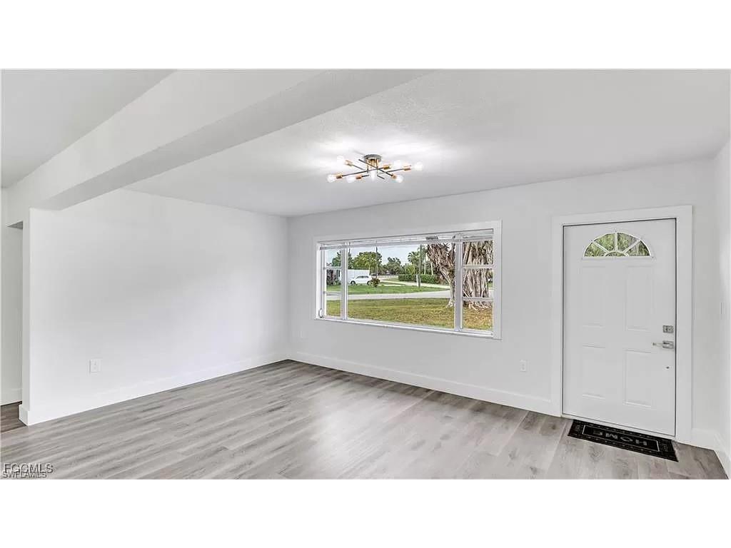 1675 Temple Terrace North Fort Myers FL 33917 2025020555 image15