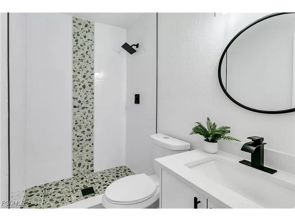 1675 Temple Terrace North Fort Myers FL 33917 2025020555 image6