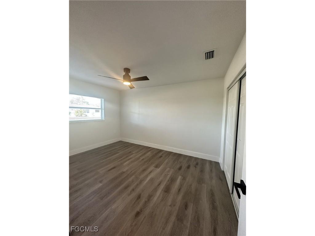 1675 Temple Terrace North Fort Myers FL 33917 2025020602 image2