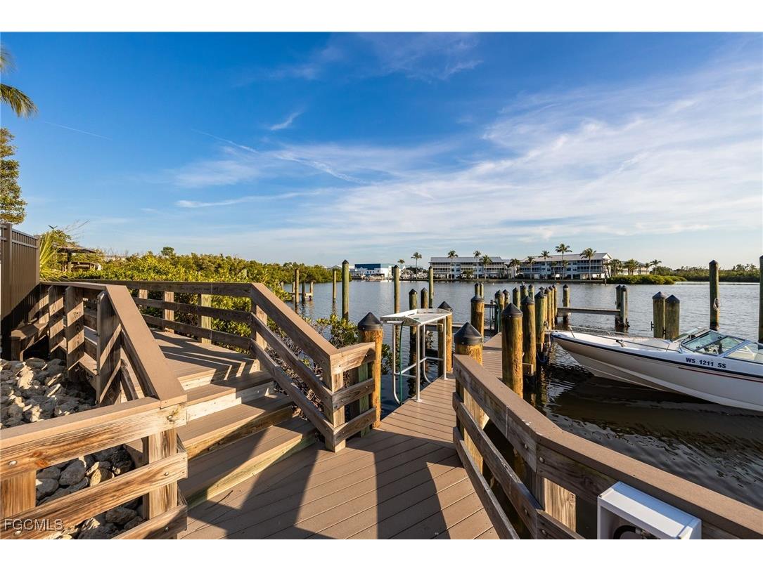 16750 Bocilla Palms Drive #70 Bokeelia FL 33922 2025023249 image25