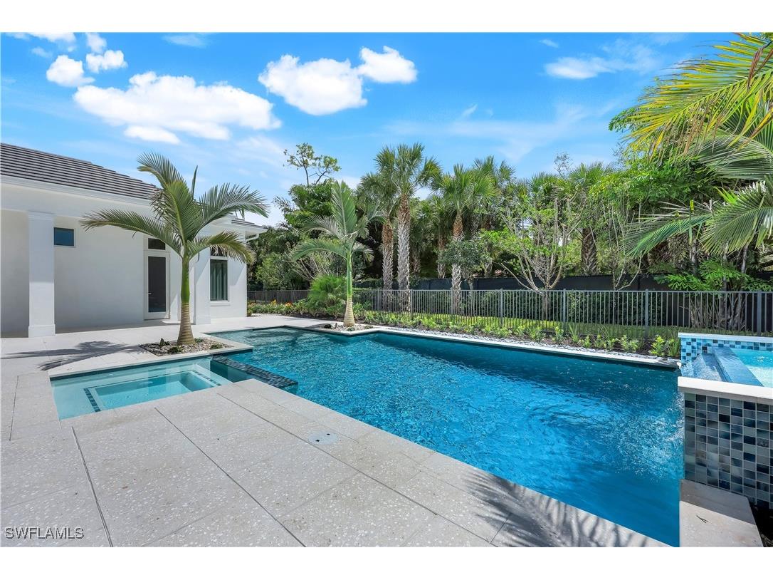 16767 Enclave Circle Naples FL 34110 225075013 image33