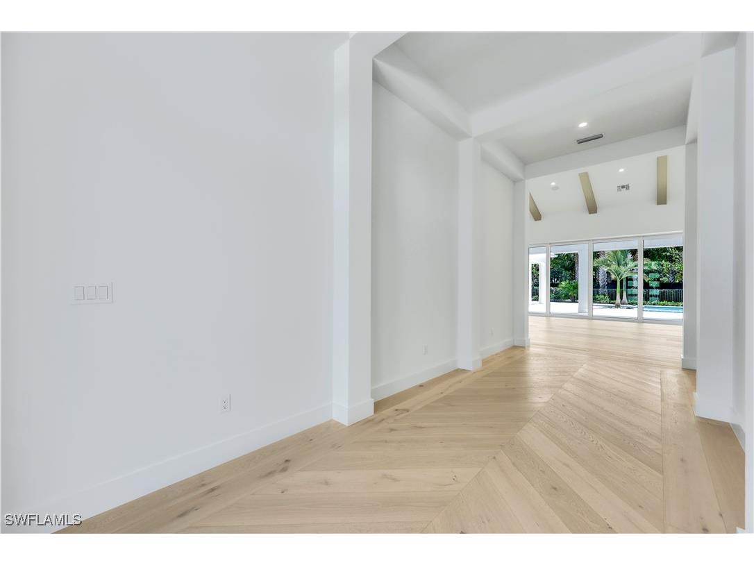 16767 Enclave Circle Naples FL 34110 225075013 image8