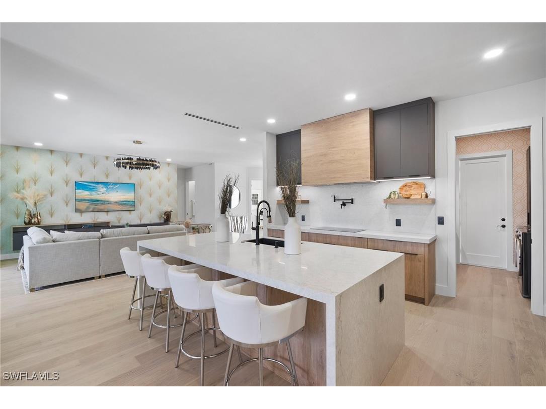 1677 Northgate Drive Naples FL 34105 225082486 image4