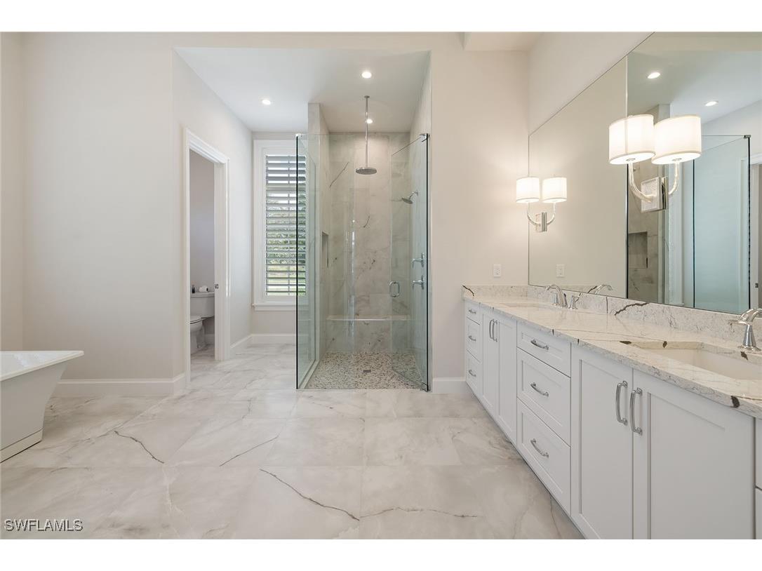 16776 Enclave Circle Naples FL 34110 225054423 image22