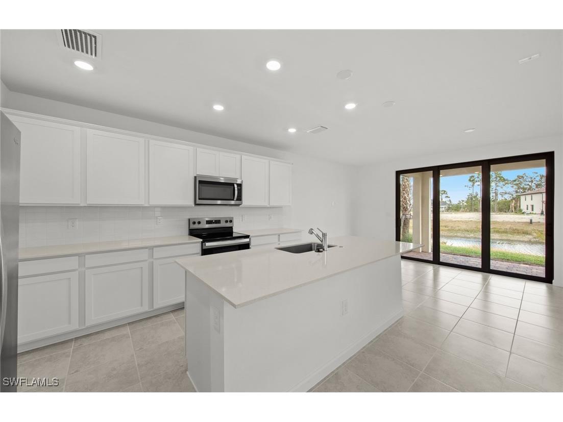 1678 Lake Jessup Circle Cape Coral FL 33909 226004400 image10
