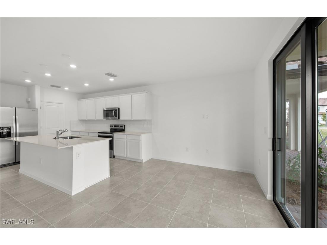 1678 Lake Jessup Circle Cape Coral FL 33909 226004400 image11