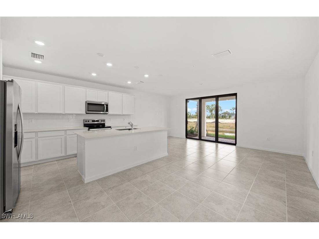 1678 Lake Jessup Circle Cape Coral FL 33909 226004400 image5