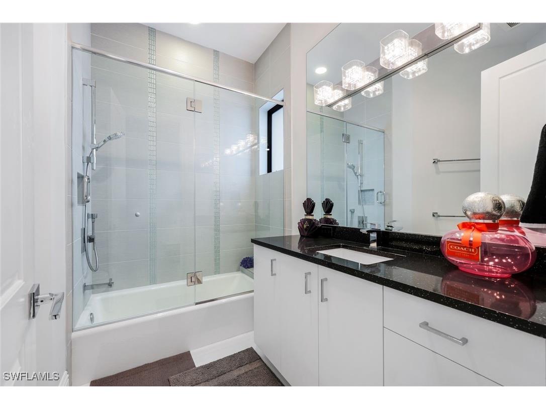 16780 Brightling Way Naples FL 34110 226003640 image20