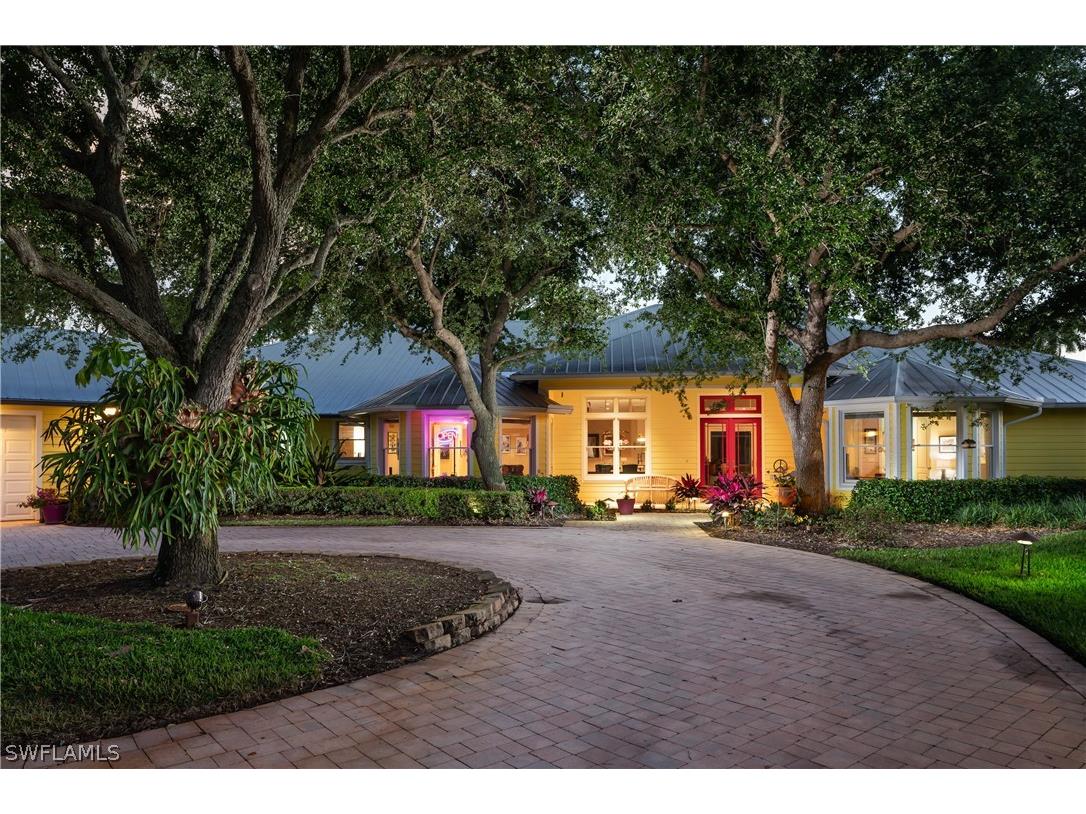 168 North Street Naples FL 34108 224030908 image1