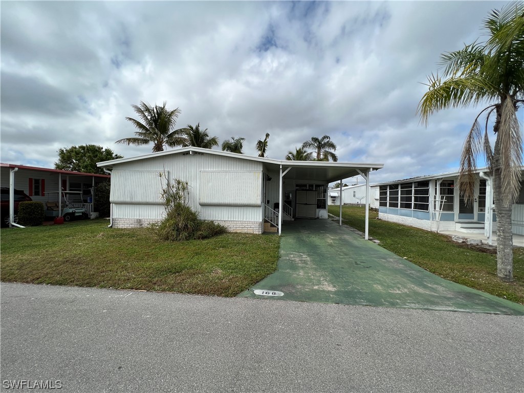 168 Siesta Lane Fort Myers FL 33905 223017968 image1