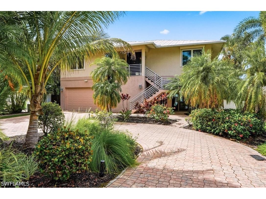 1680 Avion Place Naples FL 34104 226026100 image1