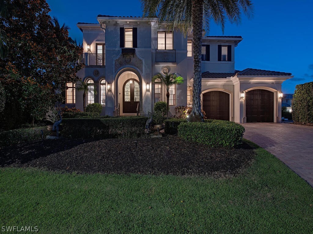 1680 Dolphin Court Naples FL 34102 224049202 image1