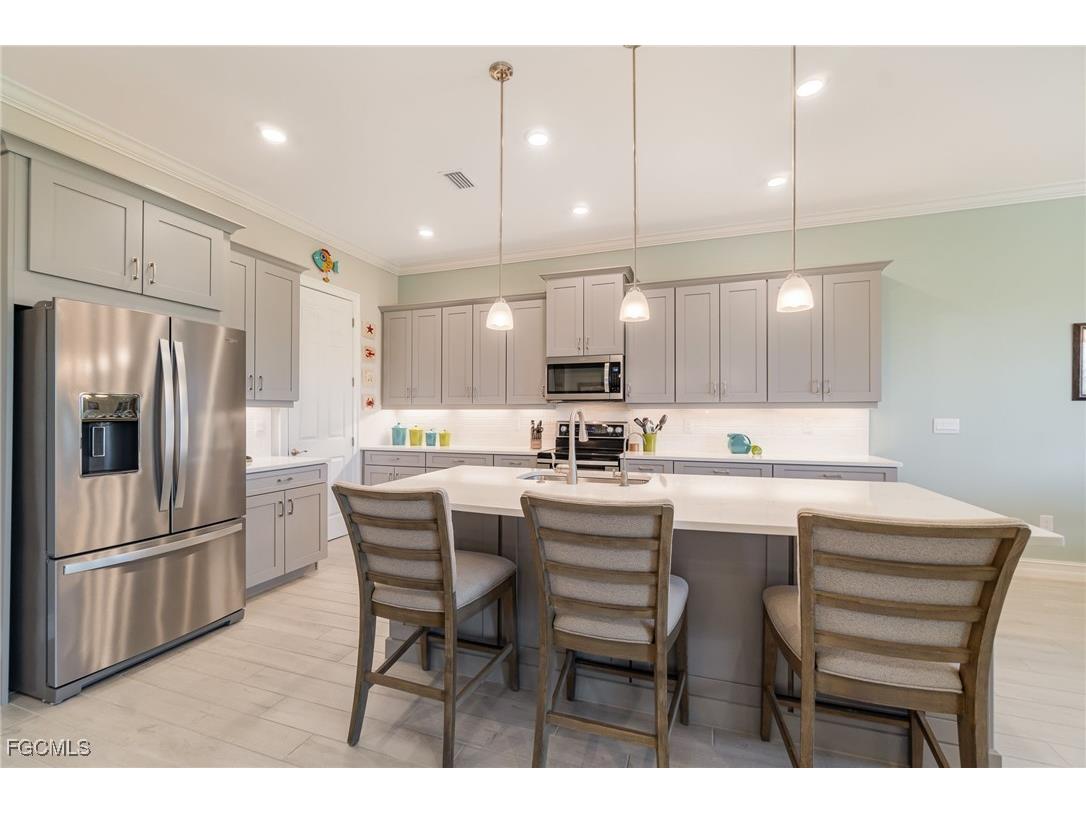 16813 Bay Island Court Bonita Springs FL 34135 2025017984 image3