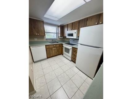 16805 Davis Road #123 Fort Myers FL 33908 2025017076 image6