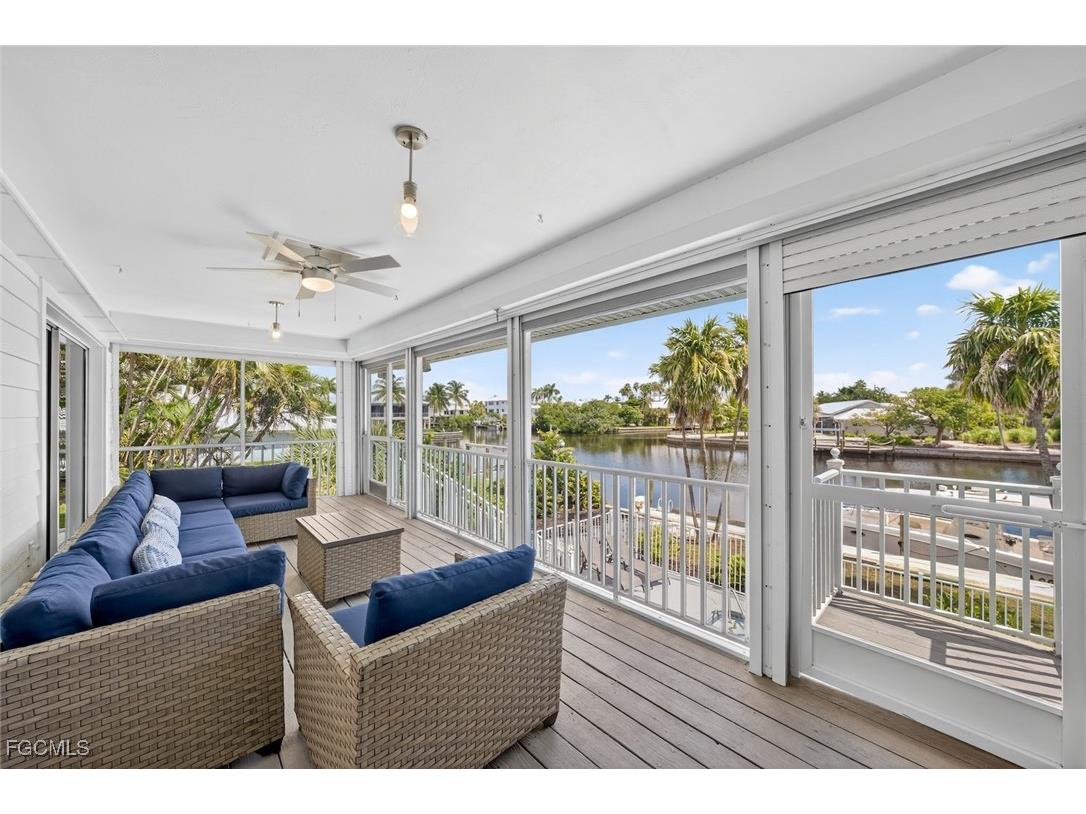 1682 Sabal Palm Drive Sanibel FL 33957 2025009584 image13