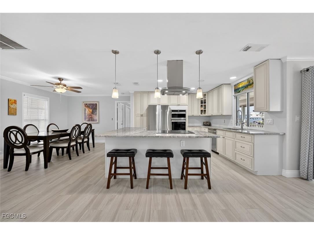 1682 Sabal Palm Drive Sanibel FL 33957 2025009584 image18