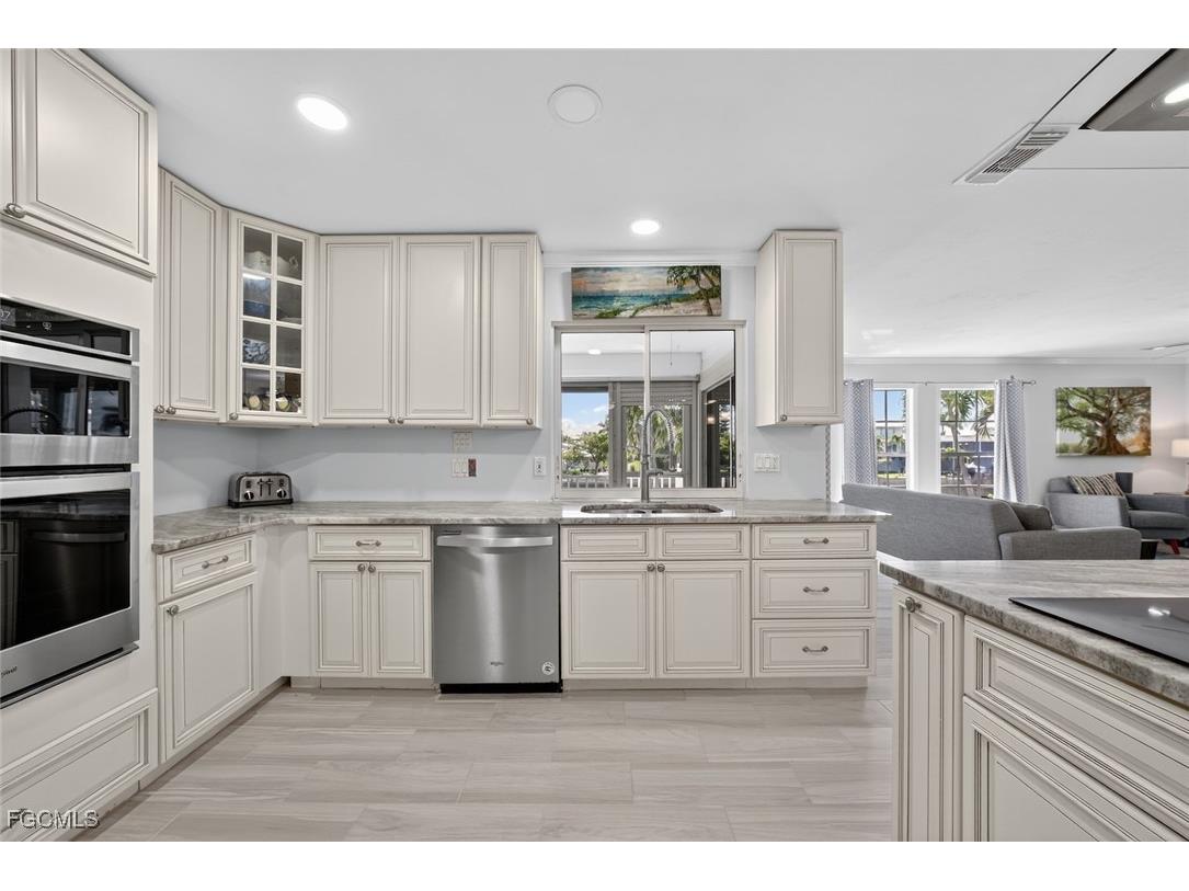 1682 Sabal Palm Drive Sanibel FL 33957 2025009584 image20