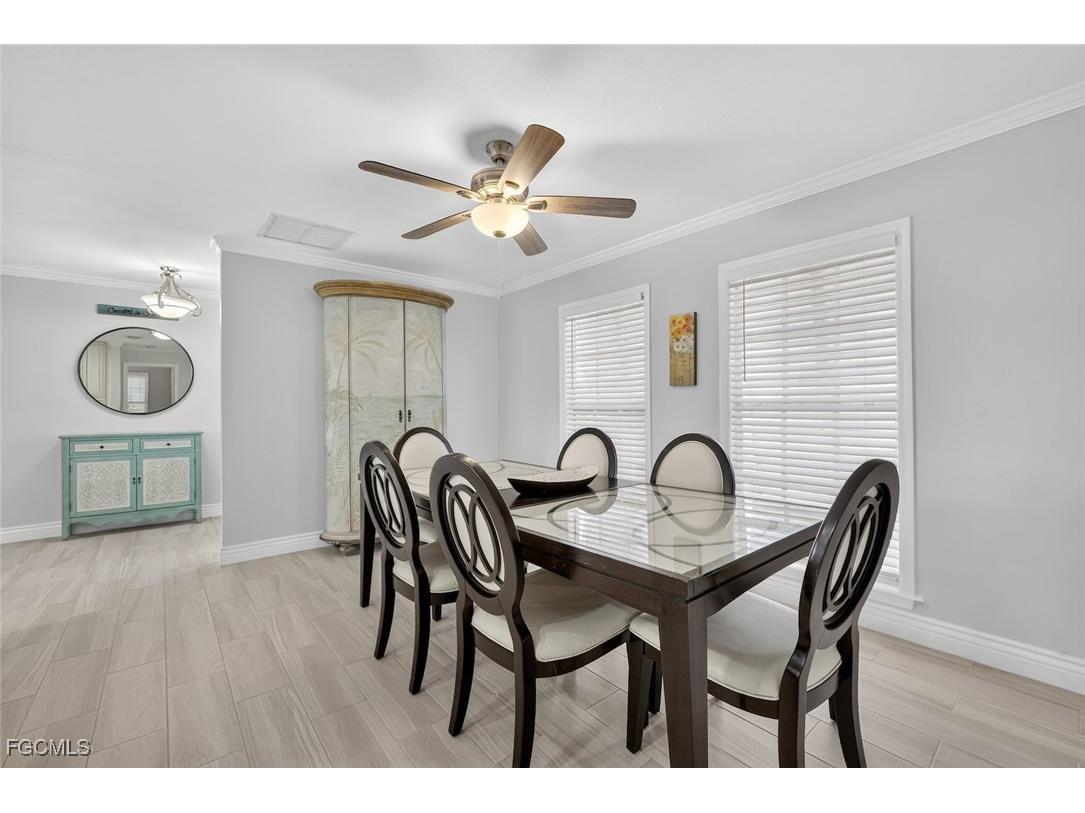 1682 Sabal Palm Drive Sanibel FL 33957 2025009584 image25