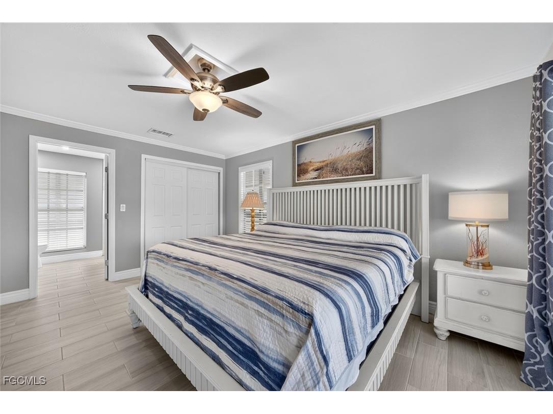 1682 Sabal Palm Drive Sanibel FL 33957 2025009584 image28