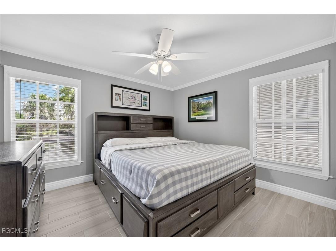 1682 Sabal Palm Drive Sanibel FL 33957 2025009584 image38