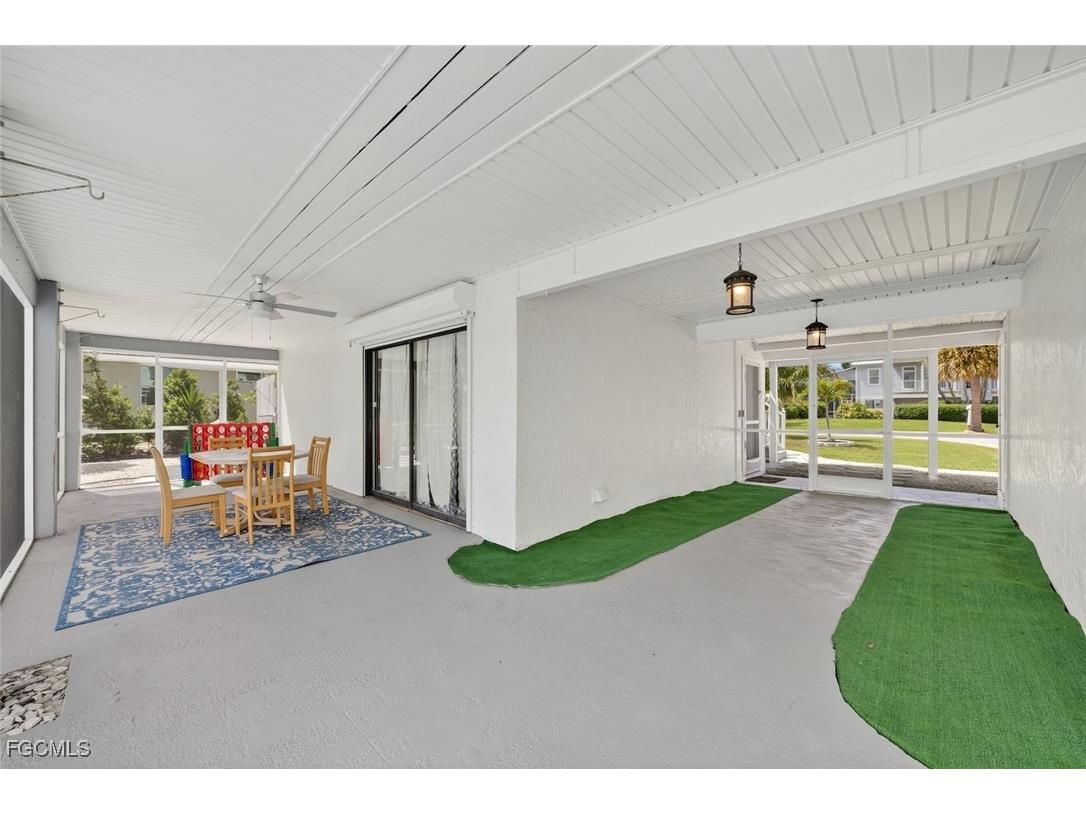 1682 Sabal Palm Drive Sanibel FL 33957 2025009584 image42