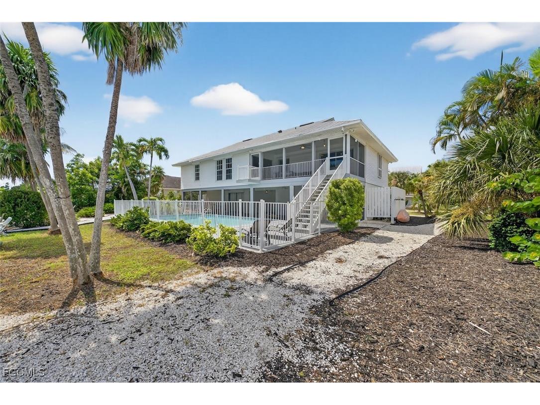 1682 Sabal Palm Drive Sanibel FL 33957 2025009584 image44