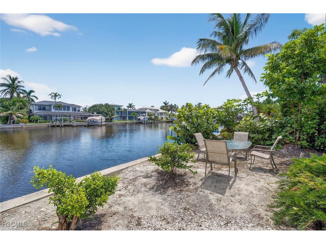 1682 Sabal Palm Drive Sanibel FL 33957 2025009584 image45