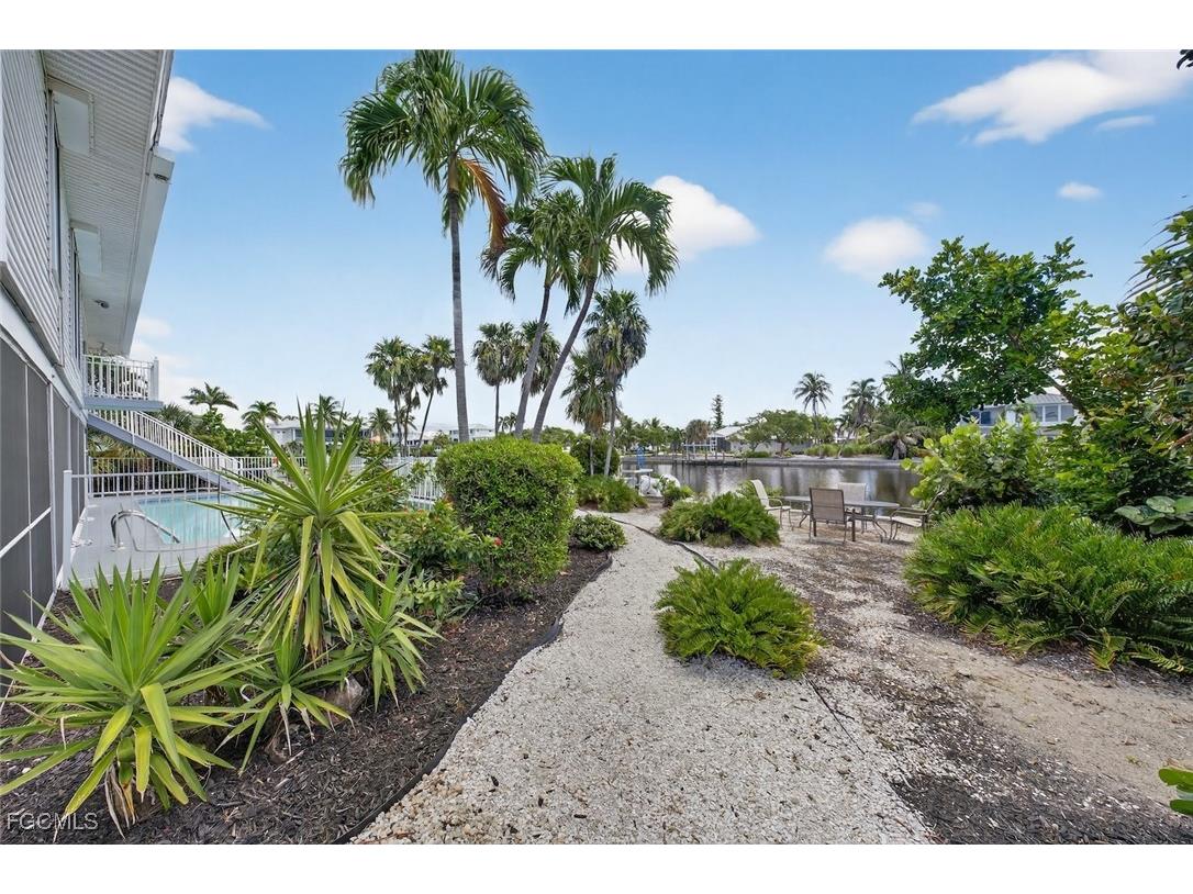 1682 Sabal Palm Drive Sanibel FL 33957 2025009584 image46