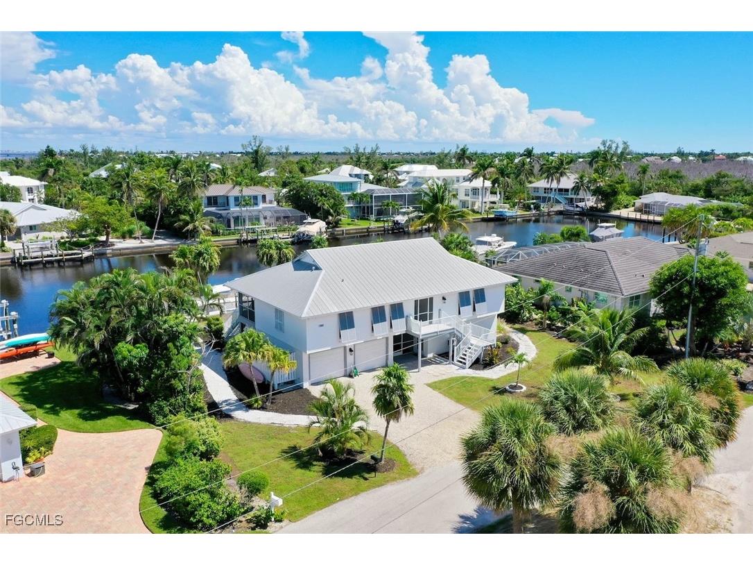 1682 Sabal Palm Drive Sanibel FL 33957 2025009584 image6