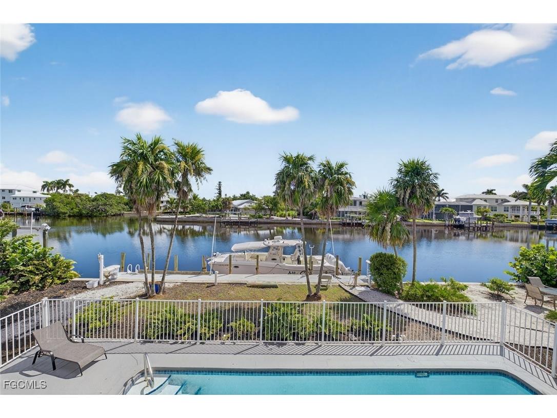 1682 Sabal Palm Drive Sanibel FL 33957 2025009584 image8