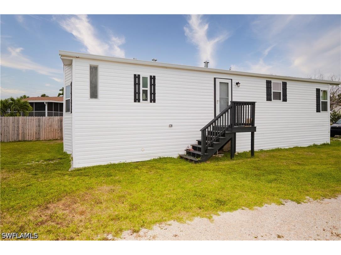 16820 Banyon Drive Fort Myers FL 33908 226021098 image16