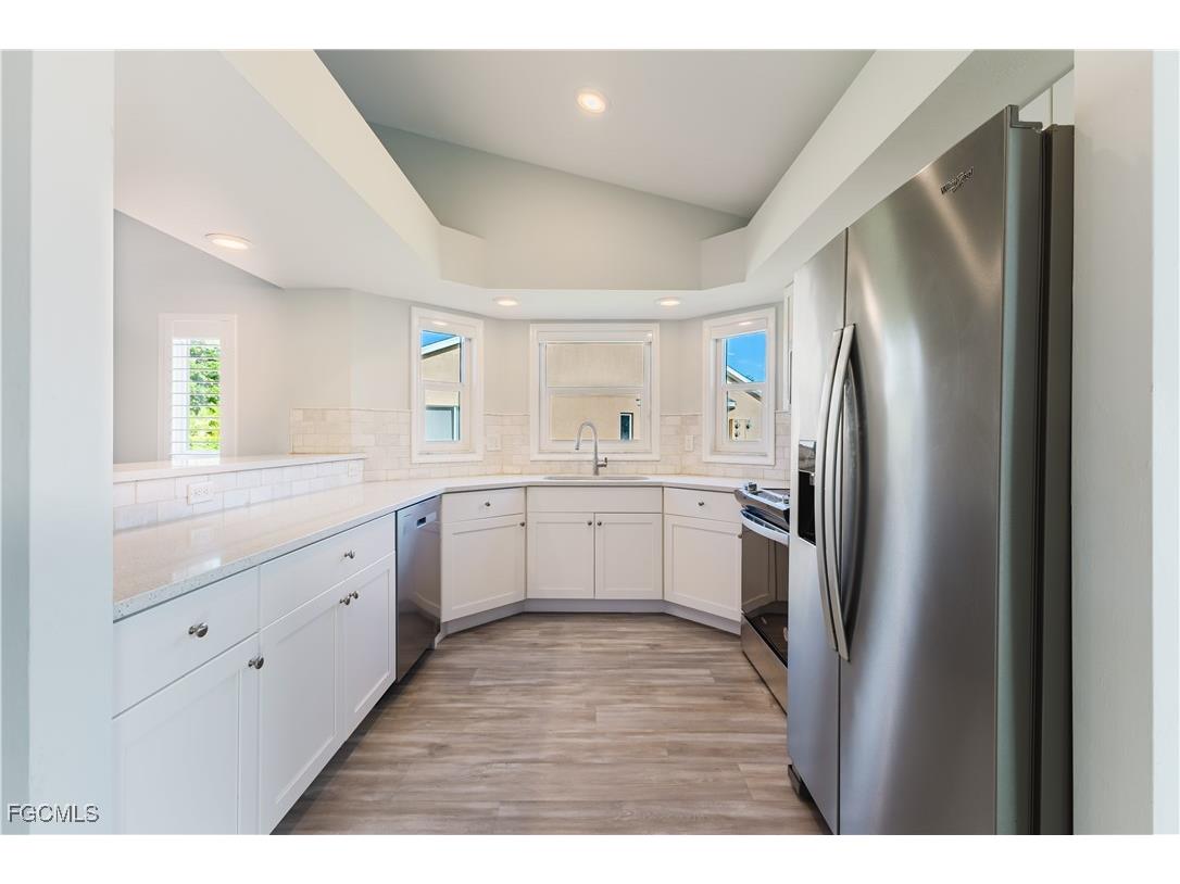 16820 Sanibel Sunset Court #703 Fort Myers FL 33908 2025021834 image8