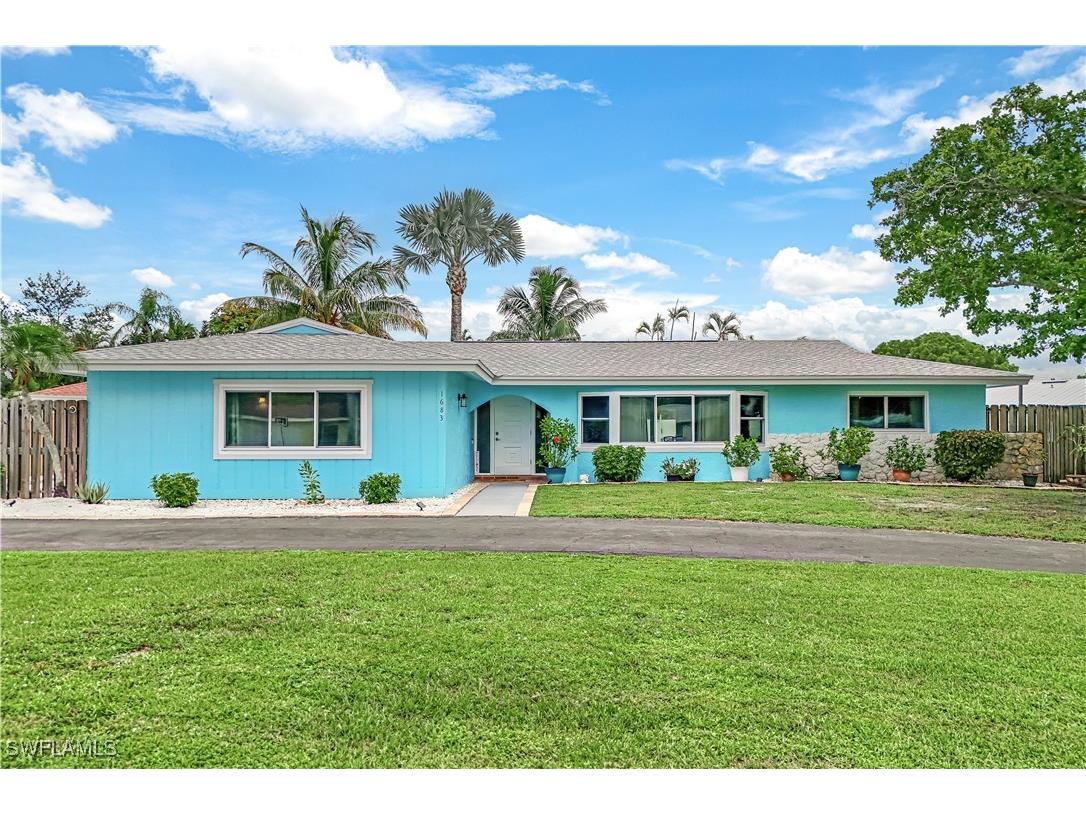 1683 S Hermitage Road Fort Myers FL 33919 224067140 image1
