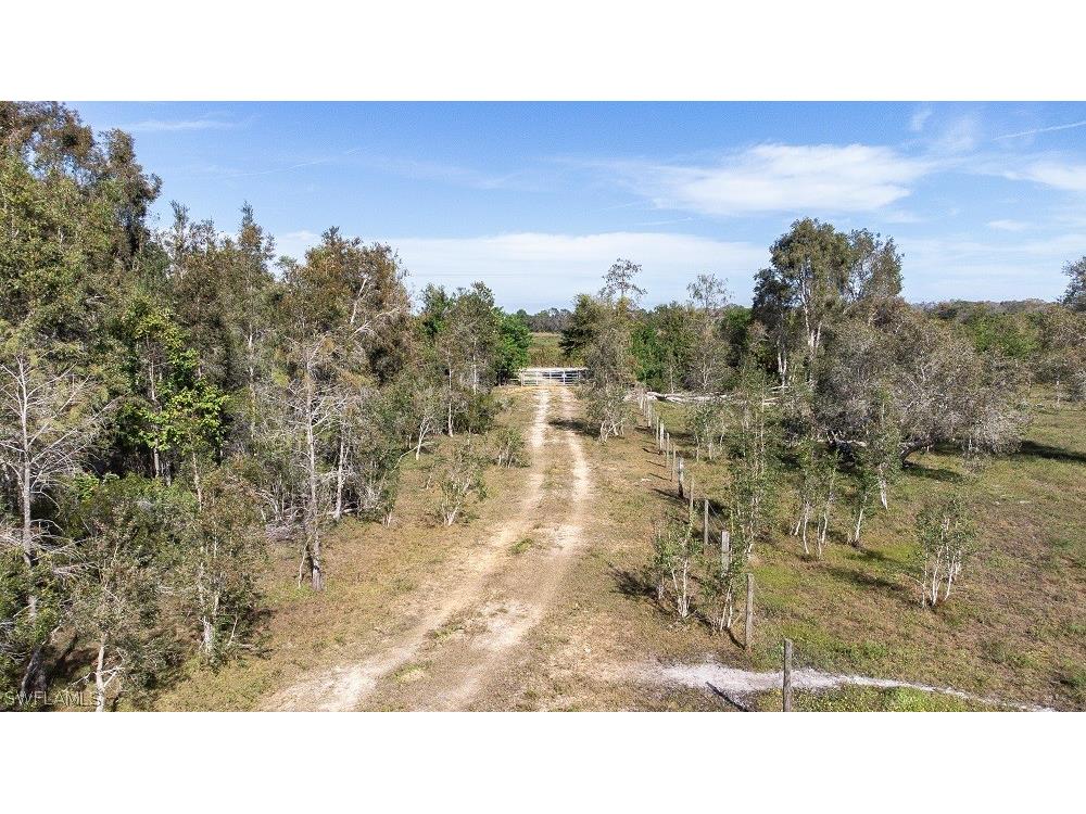 1685 A Road Labelle FL 33935 224053816 image1