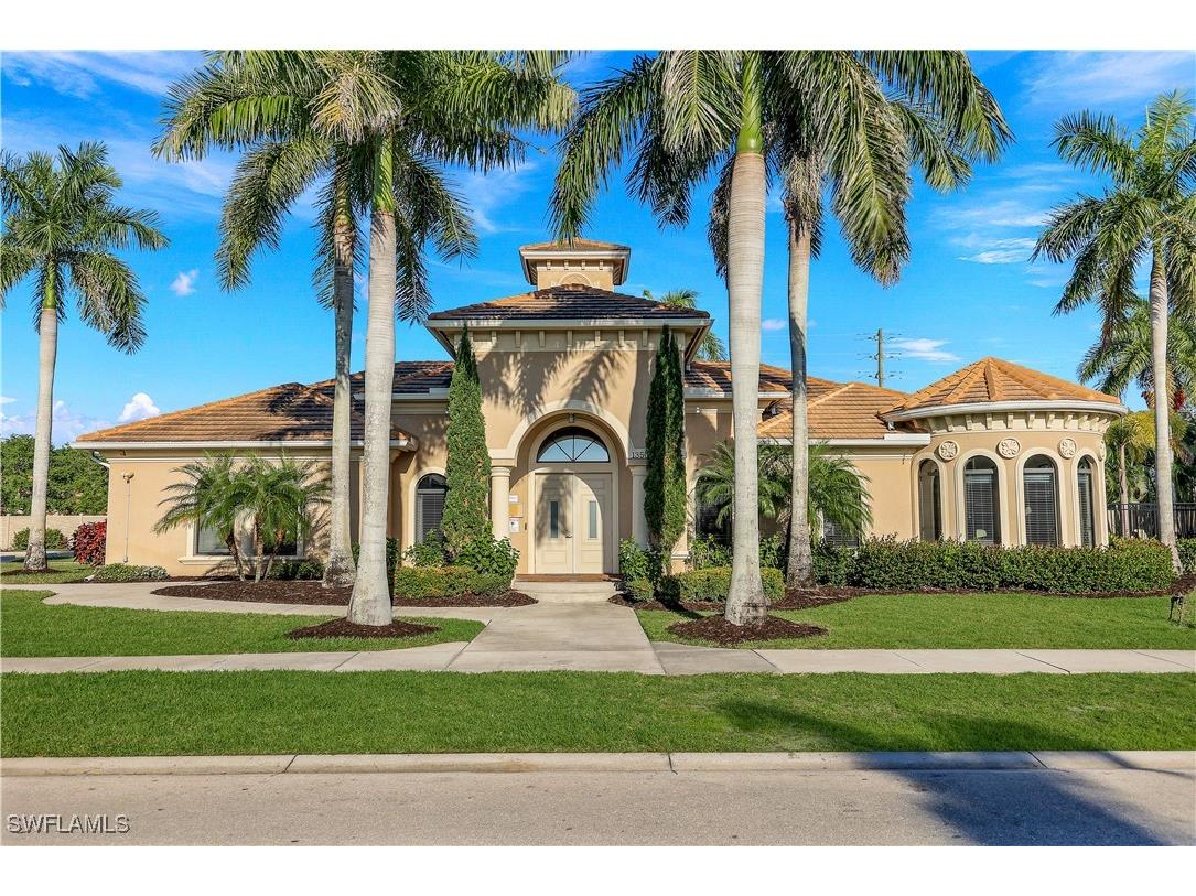 1685 Serrano Circle Naples FL 34105 225073438 image41