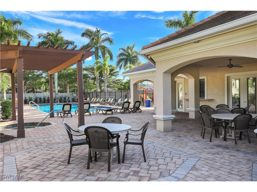 1685 Serrano Circle Naples FL 34105 225073438 image42