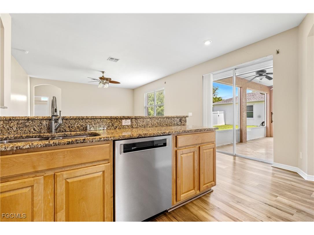 16856 Colony Lakes Boulevard Fort Myers FL 33908 2025003810 image17