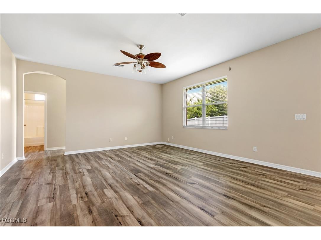 16856 Colony Lakes Boulevard Fort Myers FL 33908 2025003810 image27